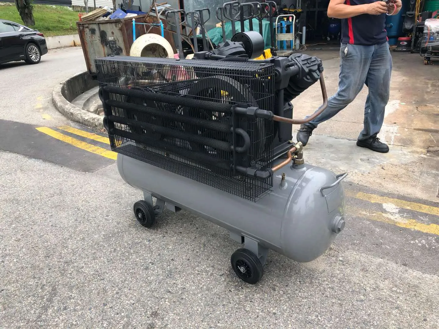 Airstrong 7.5Hp Oil-Less Air Compressor | Model: H7.5NL