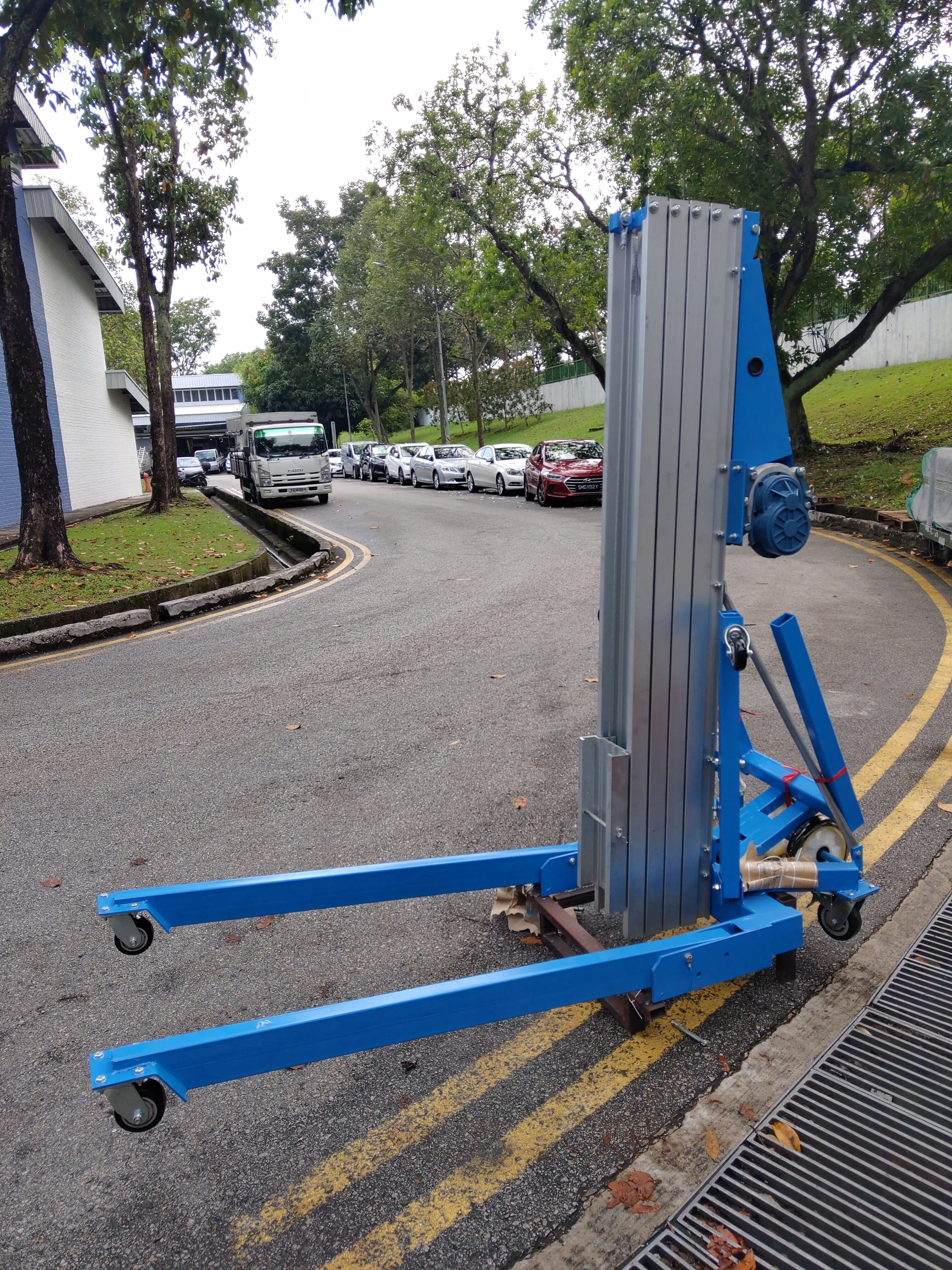 Airstrong Wire Winch High Material Lifter 6M With Electric Winch | Model : PT-LGA20-E