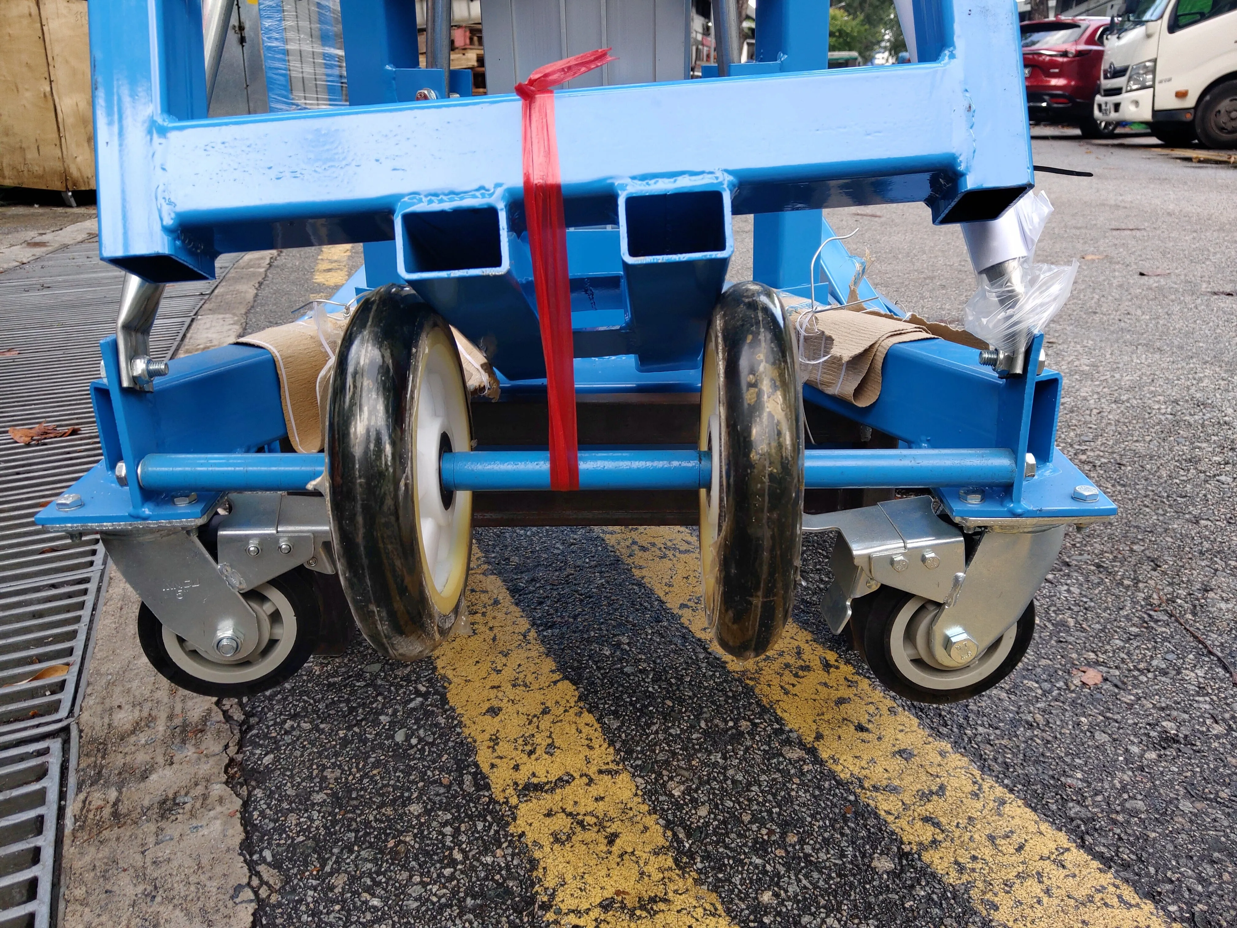 Airstrong Wire Winch High Material Lifter 6M With Electric Winch | Model : PT-LGA20-E