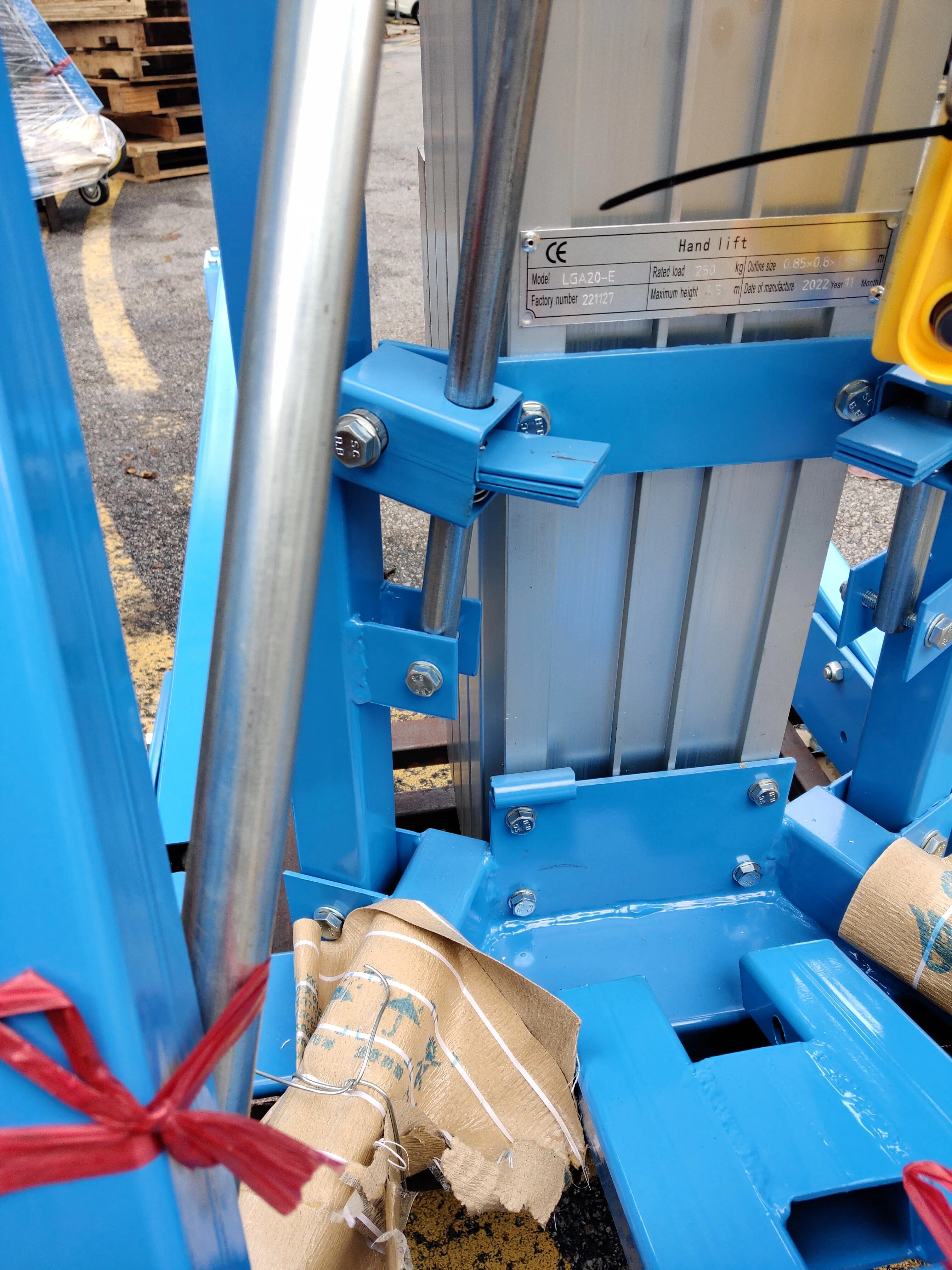 Airstrong Wire Winch High Material Lifter 6M With Electric Winch | Model : PT-LGA20-E
