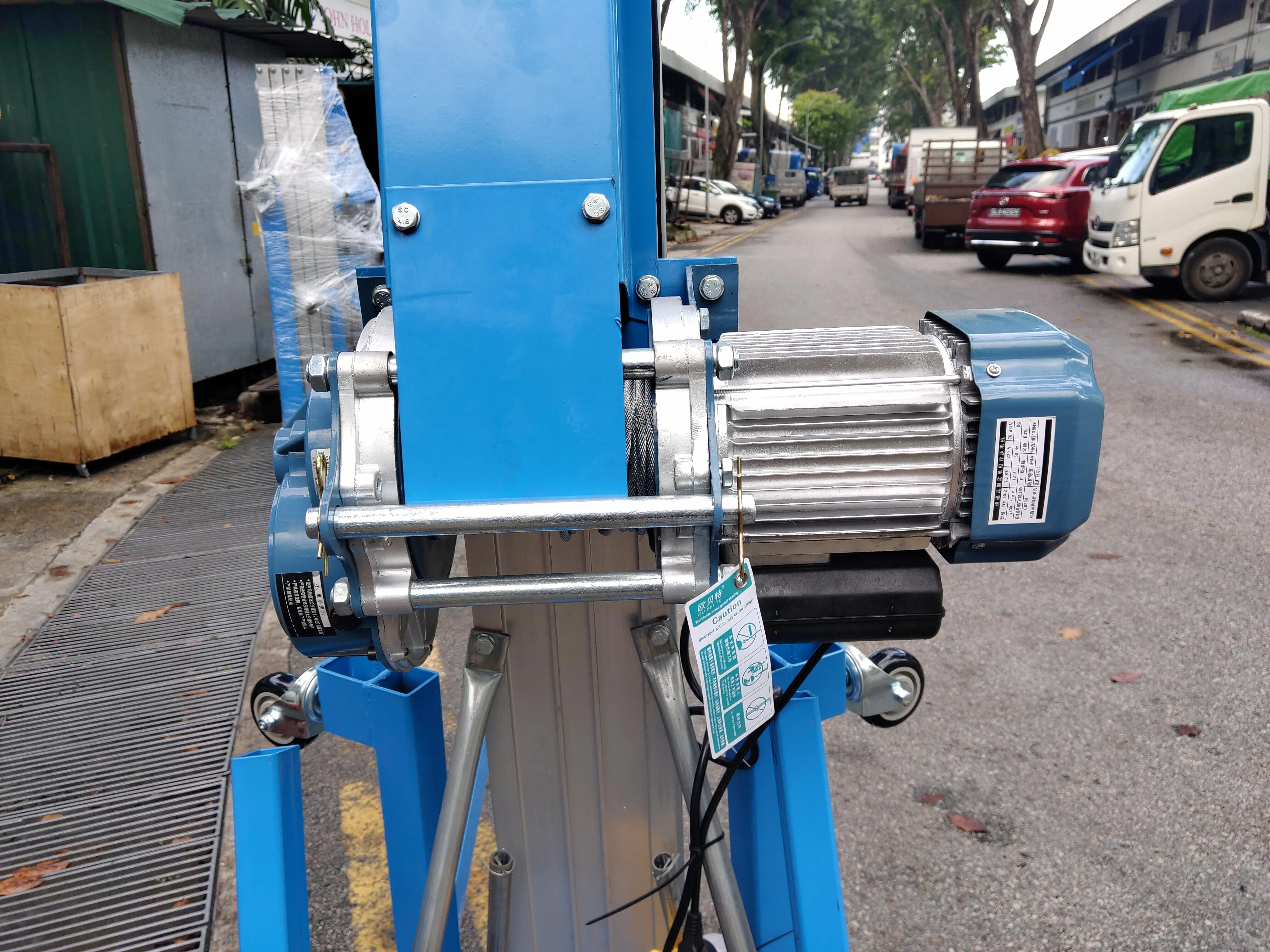 Airstrong Wire Winch High Material Lifter 6M With Electric Winch | Model : PT-LGA20-E