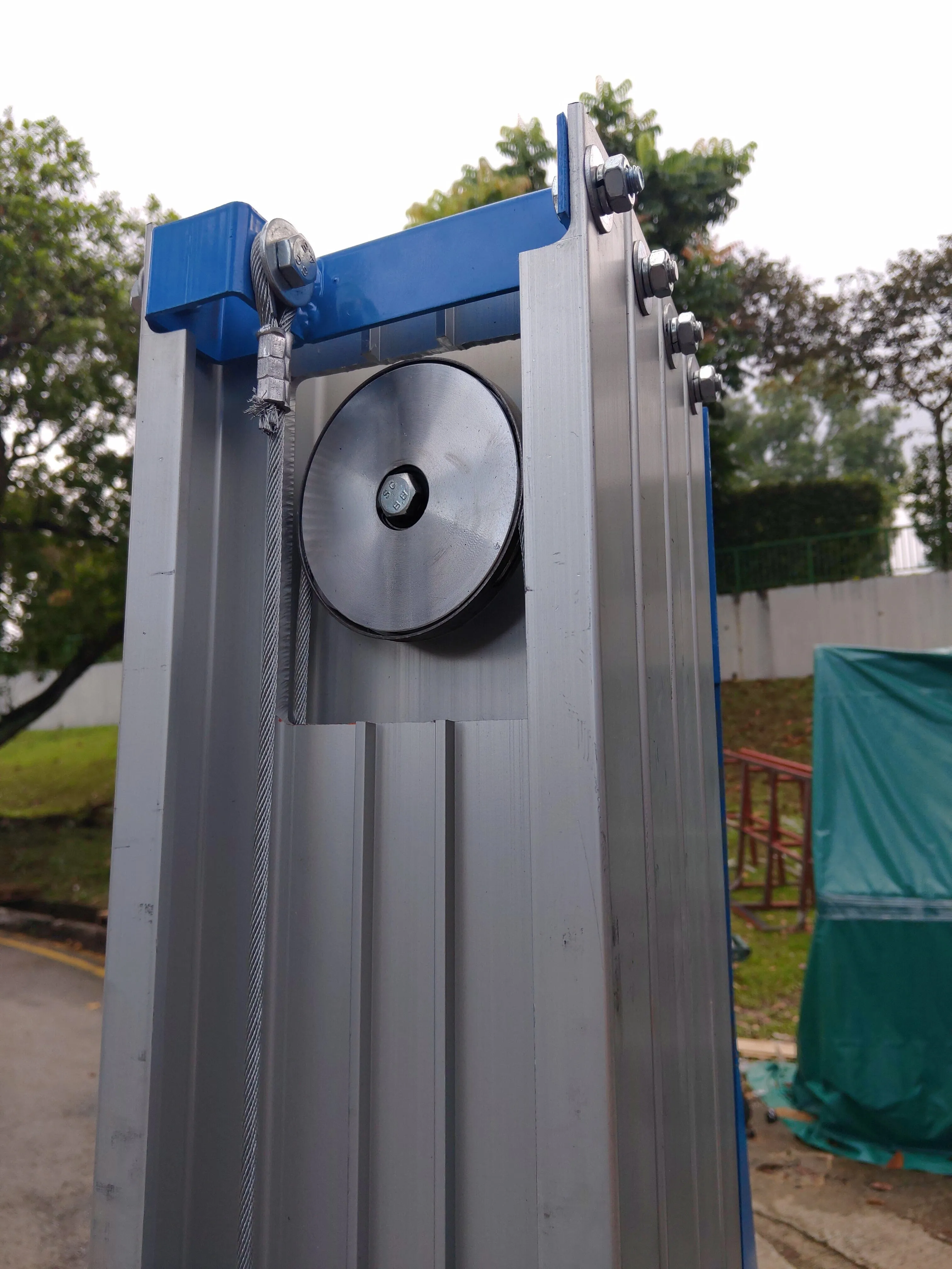 Airstrong Wire Winch High Material Lifter 6M With Electric Winch | Model : PT-LGA20-E