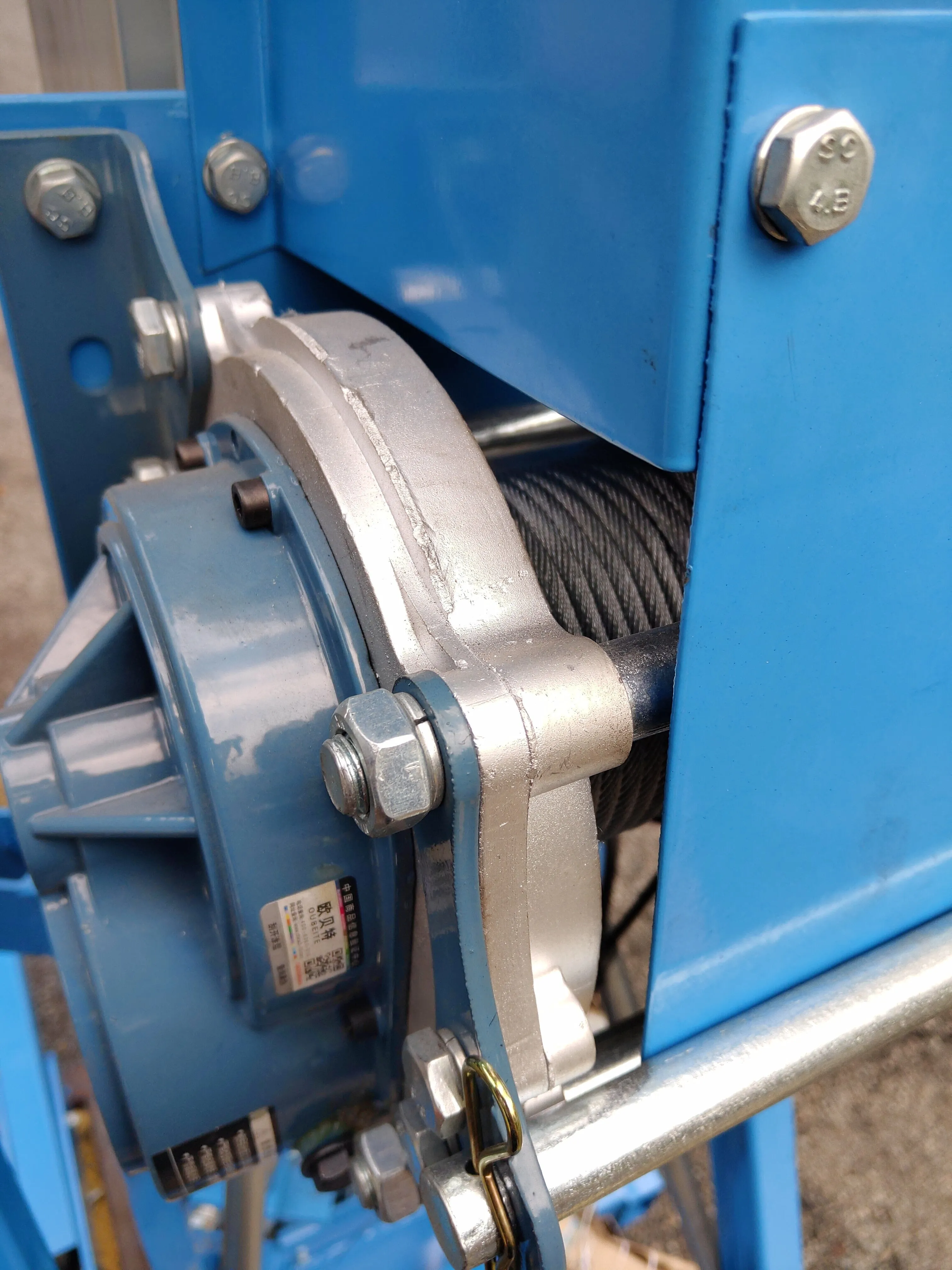 Airstrong Wire Winch High Material Lifter 6M With Electric Winch | Model : PT-LGA20-E