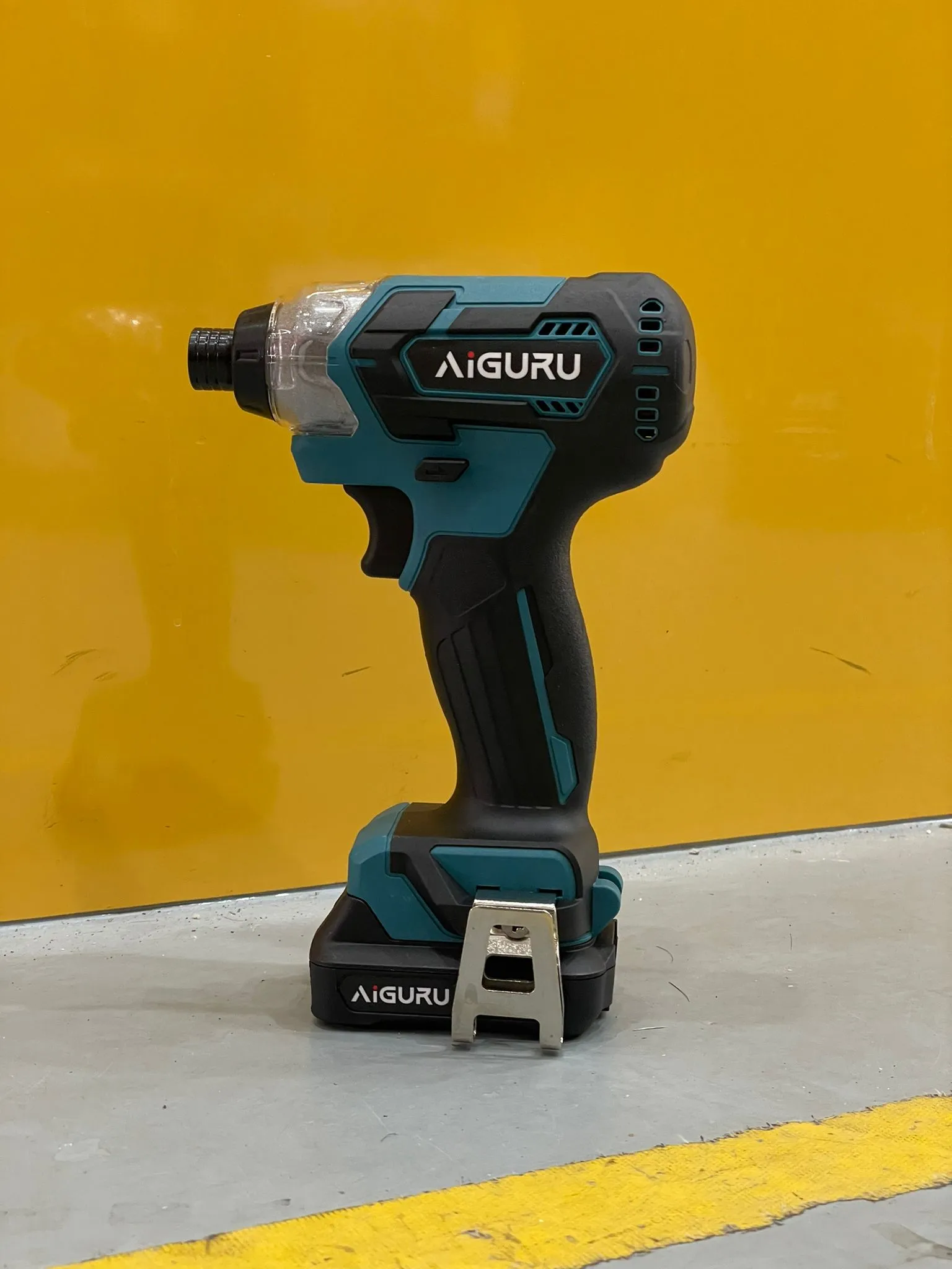 Combo Set 12v Aiguru EC333 ET111 Drill
