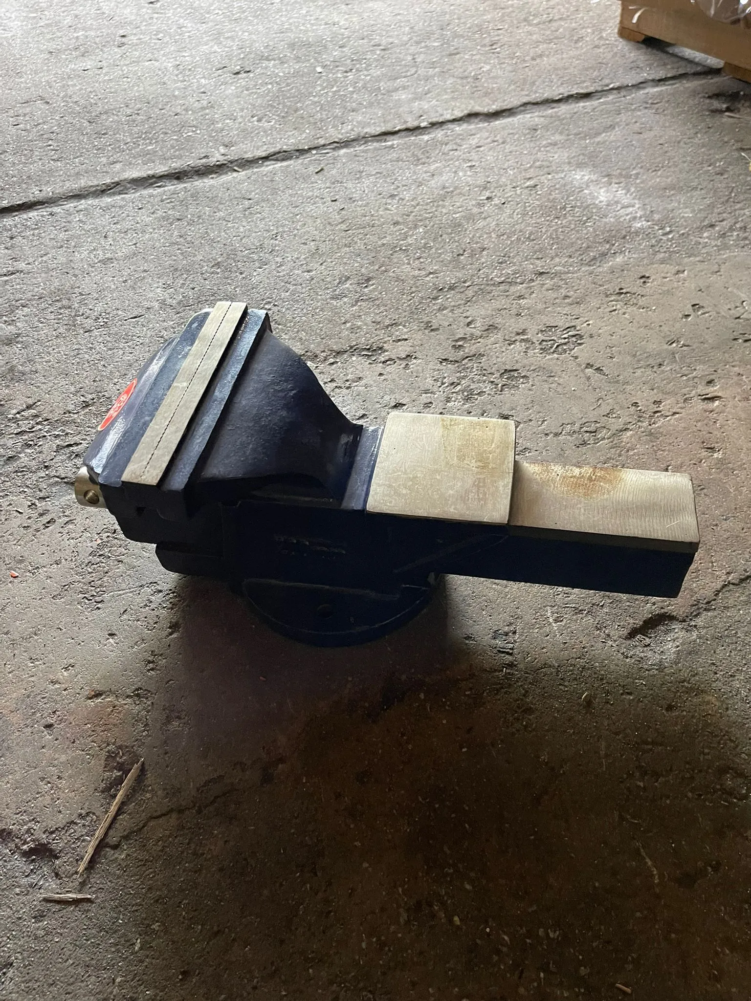 Da 8 Bench Vise | Model : VISE-DA-08
