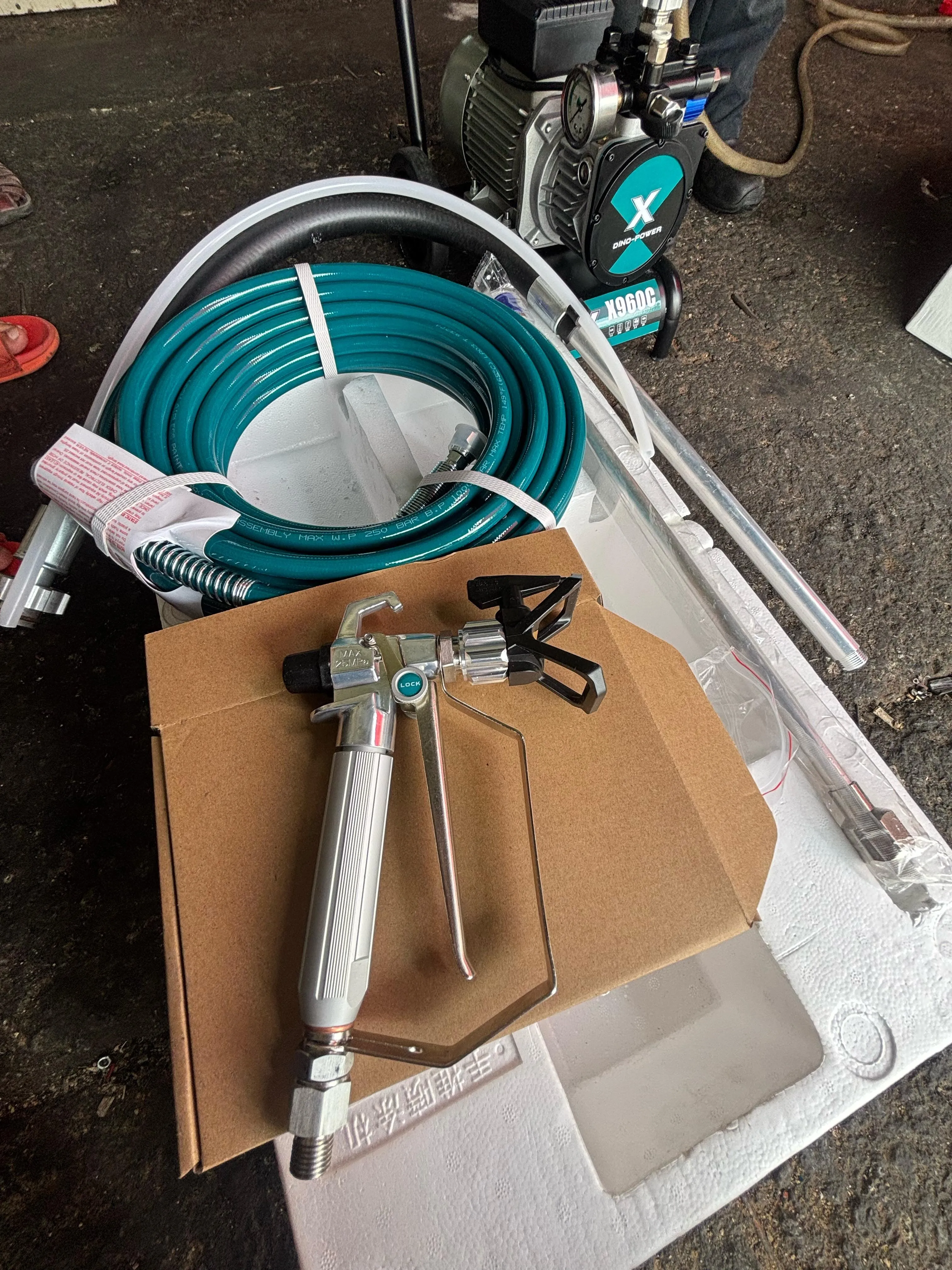 Dino-Power 1600W 220 Bar Electric Diaphragm Airless Paint Sprayer | Model : AS-DP-X960C
