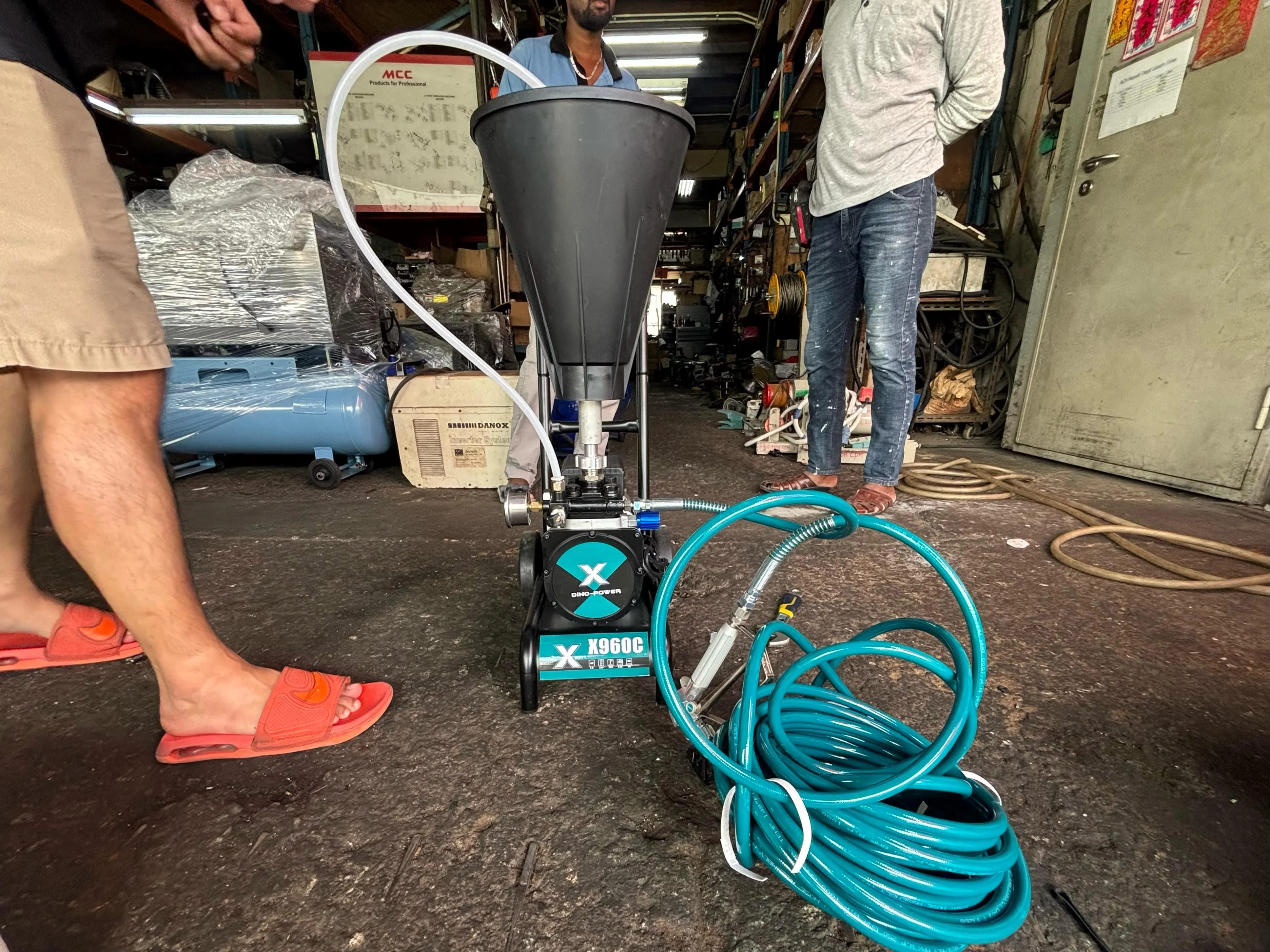 Dino-Power 1600W 220 Bar Electric Diaphragm Airless Paint Sprayer | Model : AS-DP-X960C