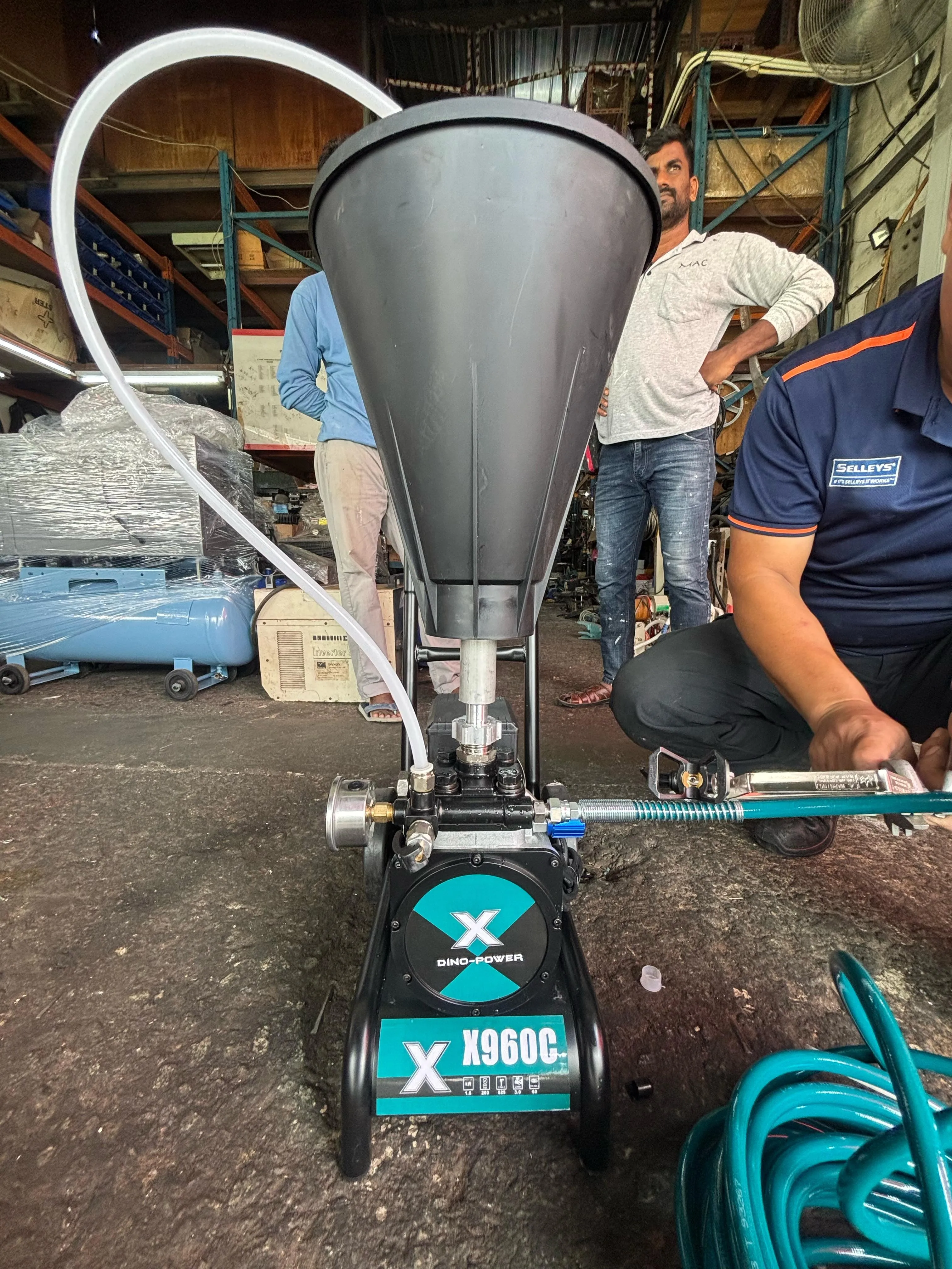 Dino-Power 1600W 220 Bar Electric Diaphragm Airless Paint Sprayer | Model : AS-DP-X960C