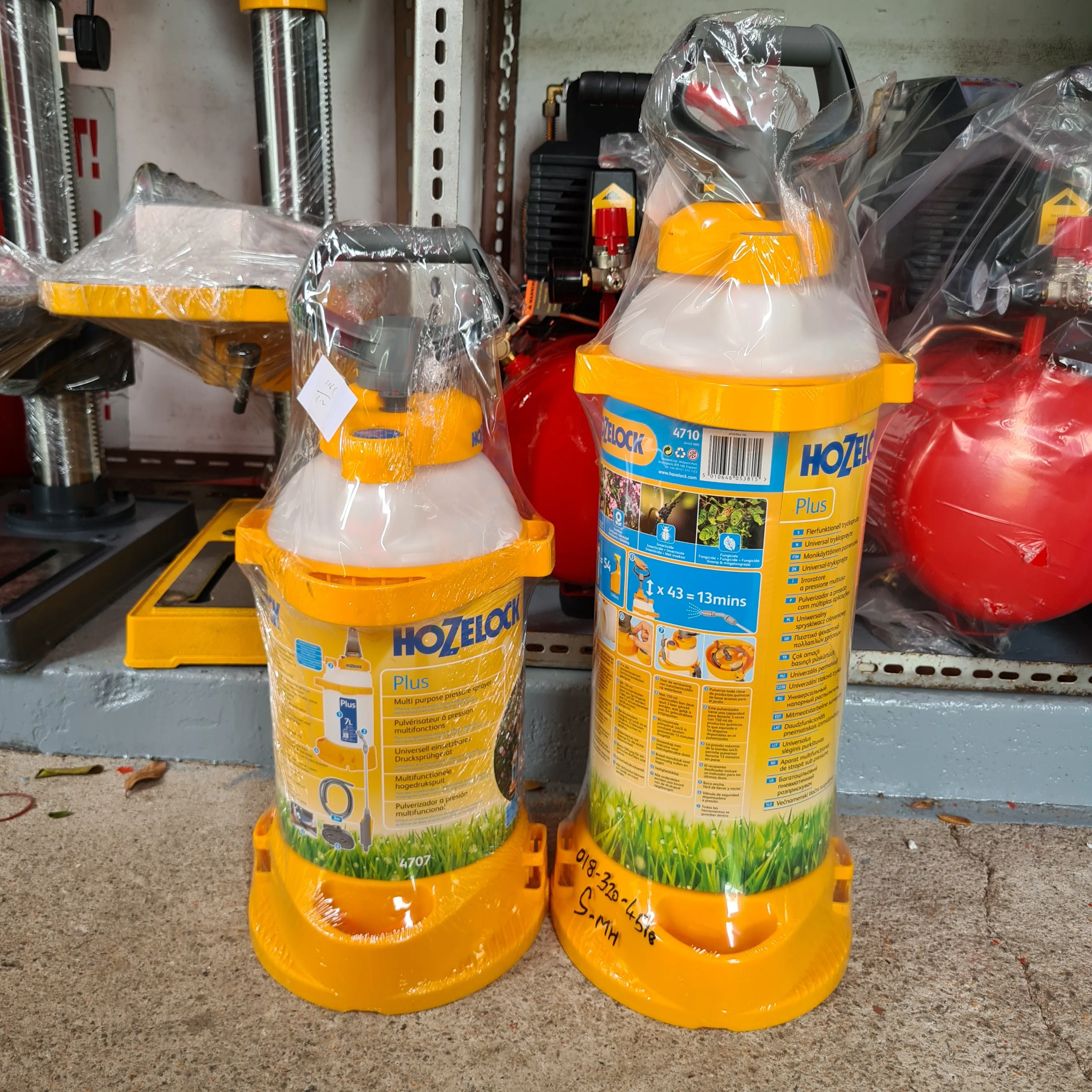 Hozelock Pressure Sprayer | Size : 10L | Model : 018-320