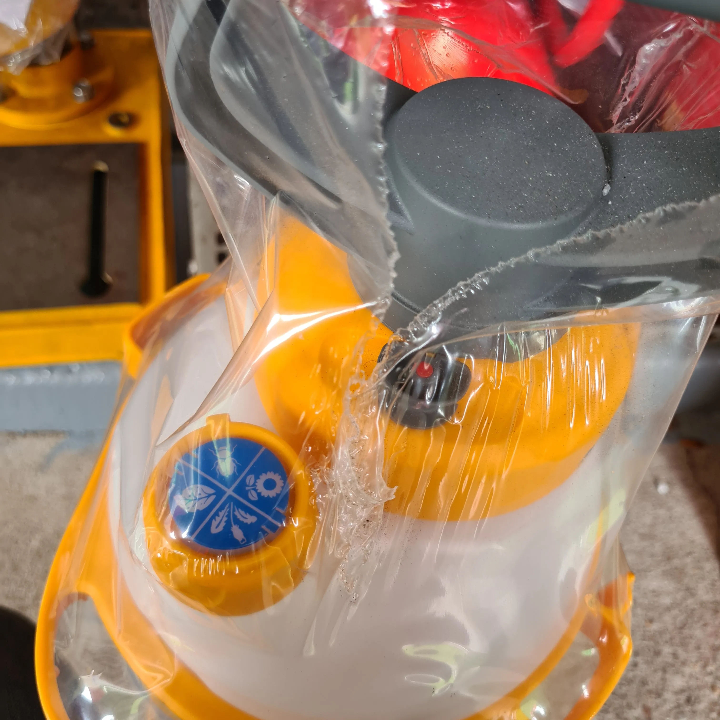 Hozelock Pressure Sprayer | Size : 10L | Model : 018-320