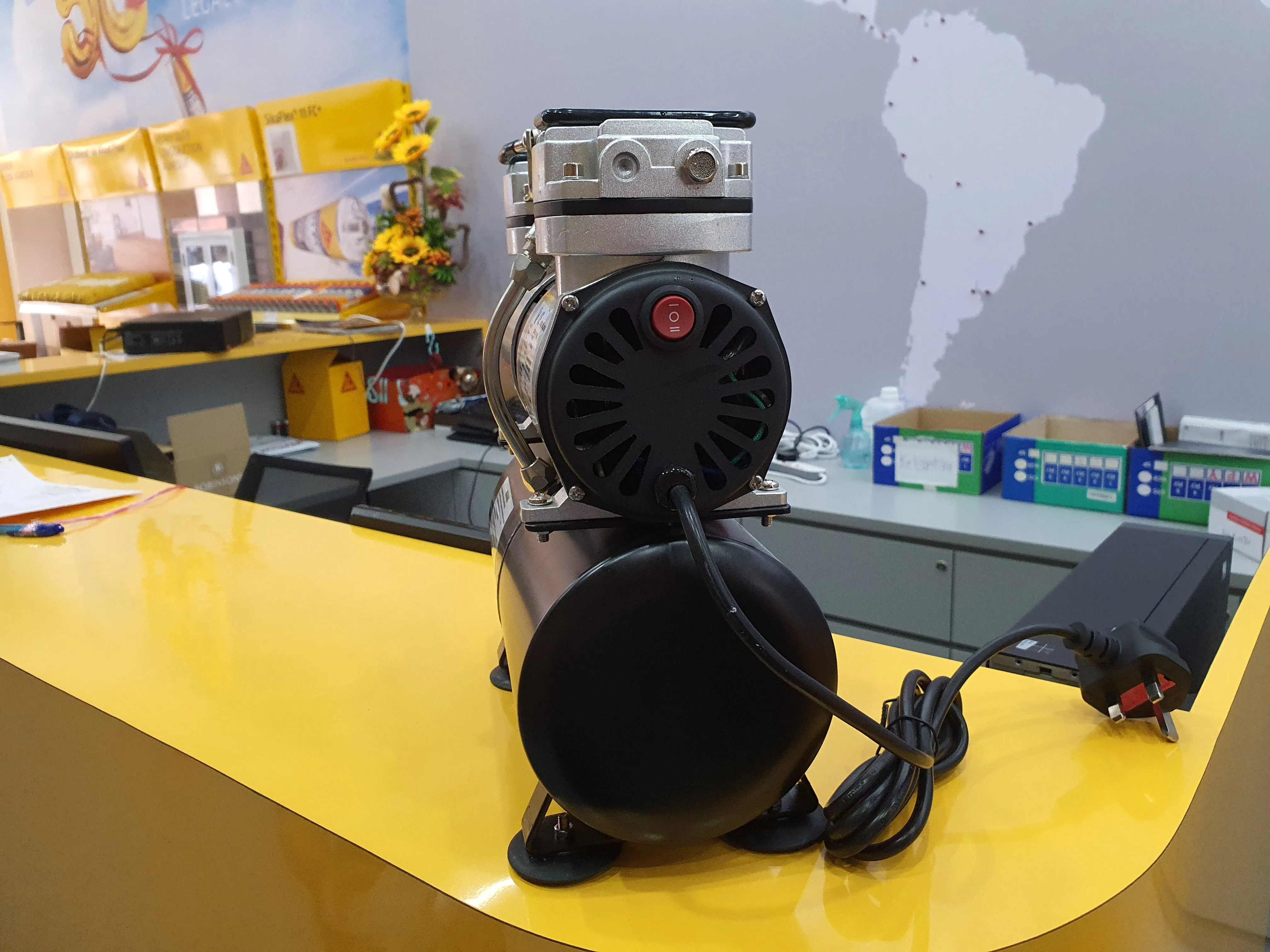 Hymair Mini Air Compressor for Air Brush | Model : AS196