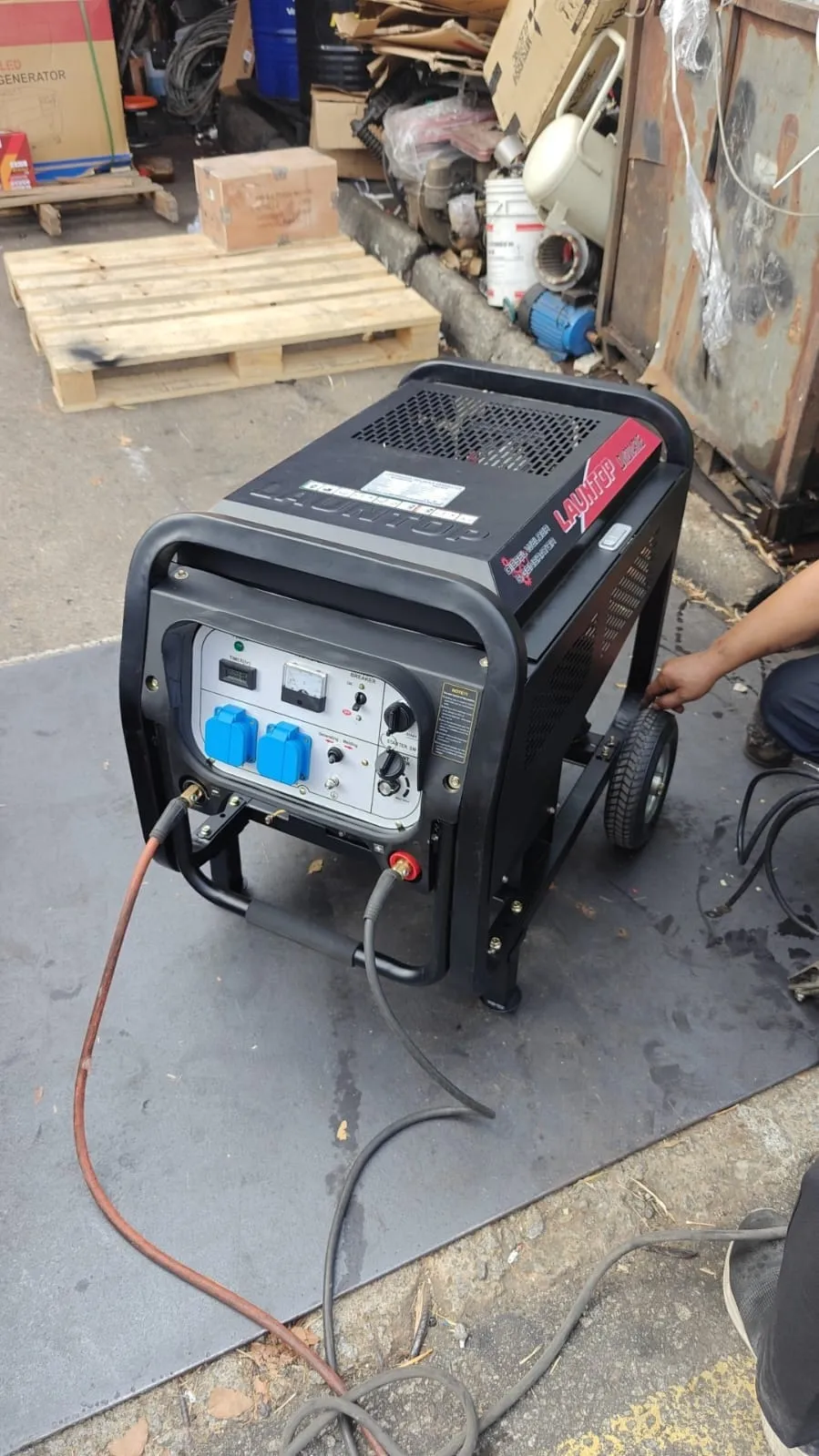 Launtop Diesel Welder & Generator | Model : LDW200ARNE