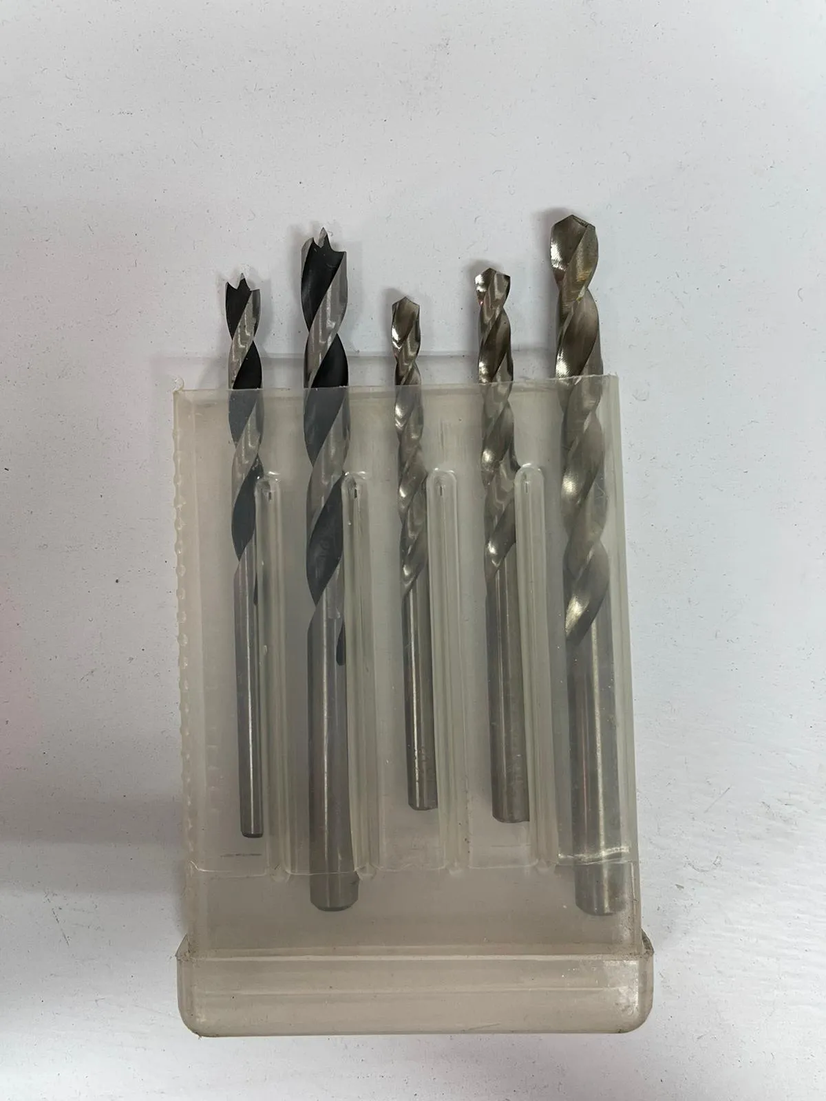 Makita 5Pcs Drill Bit Set (Metric) ) | Model : M*D-30106