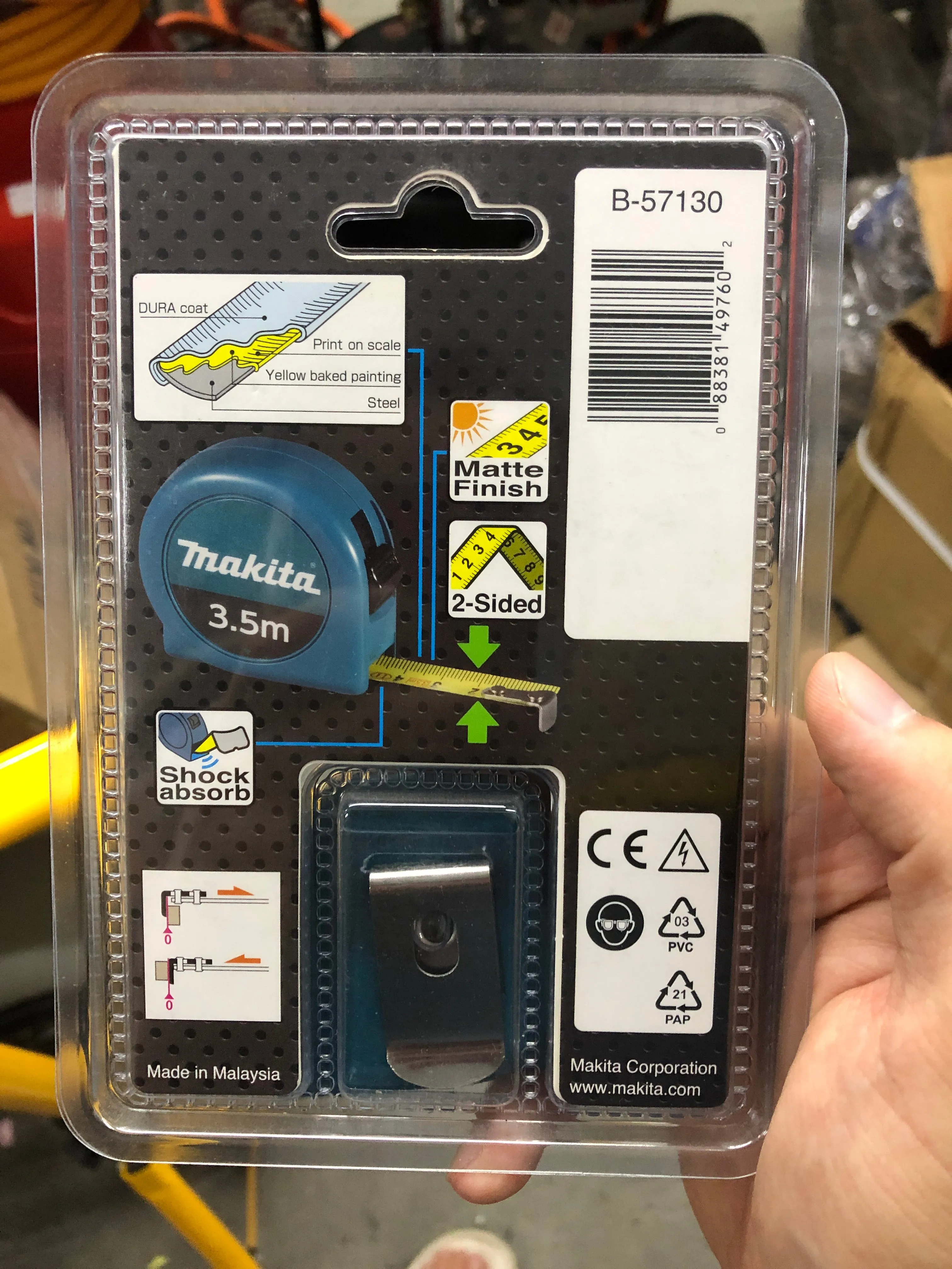 Makita Measure Tape 3.5mx16Mm (B-57130) | Model : B-57130