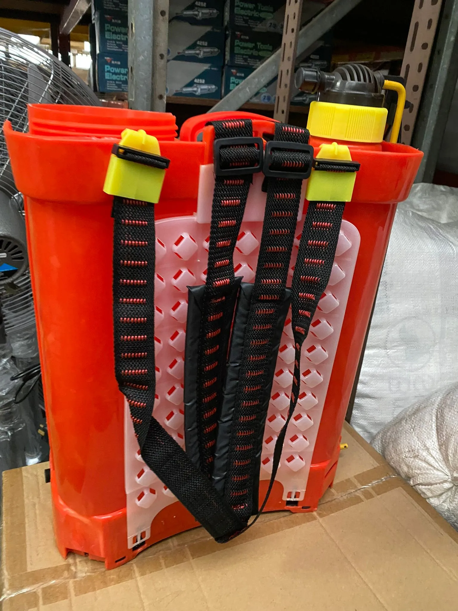 Motoyama 20L Battery & Manual Sprayer | Model : SPRAYER-BMS20
