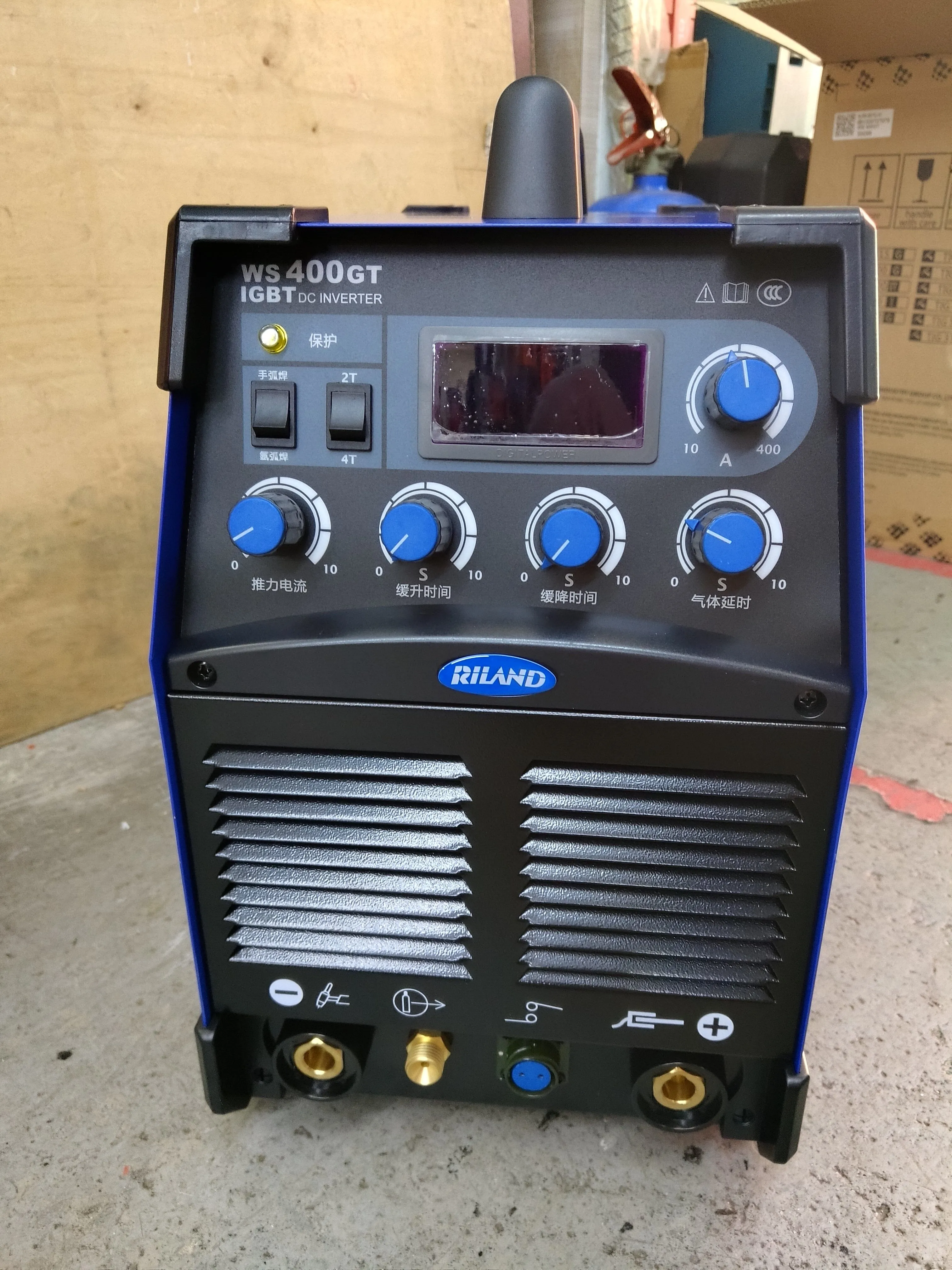 Riland WS400GT 380V Welding Machine Come With 8m Tig Torch And 3m Earth Cable | Model: W-TIG400GT