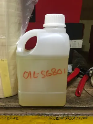 Sino Air Compressor Oil Aw68 1 / 4 L | Model : OIL-S6801