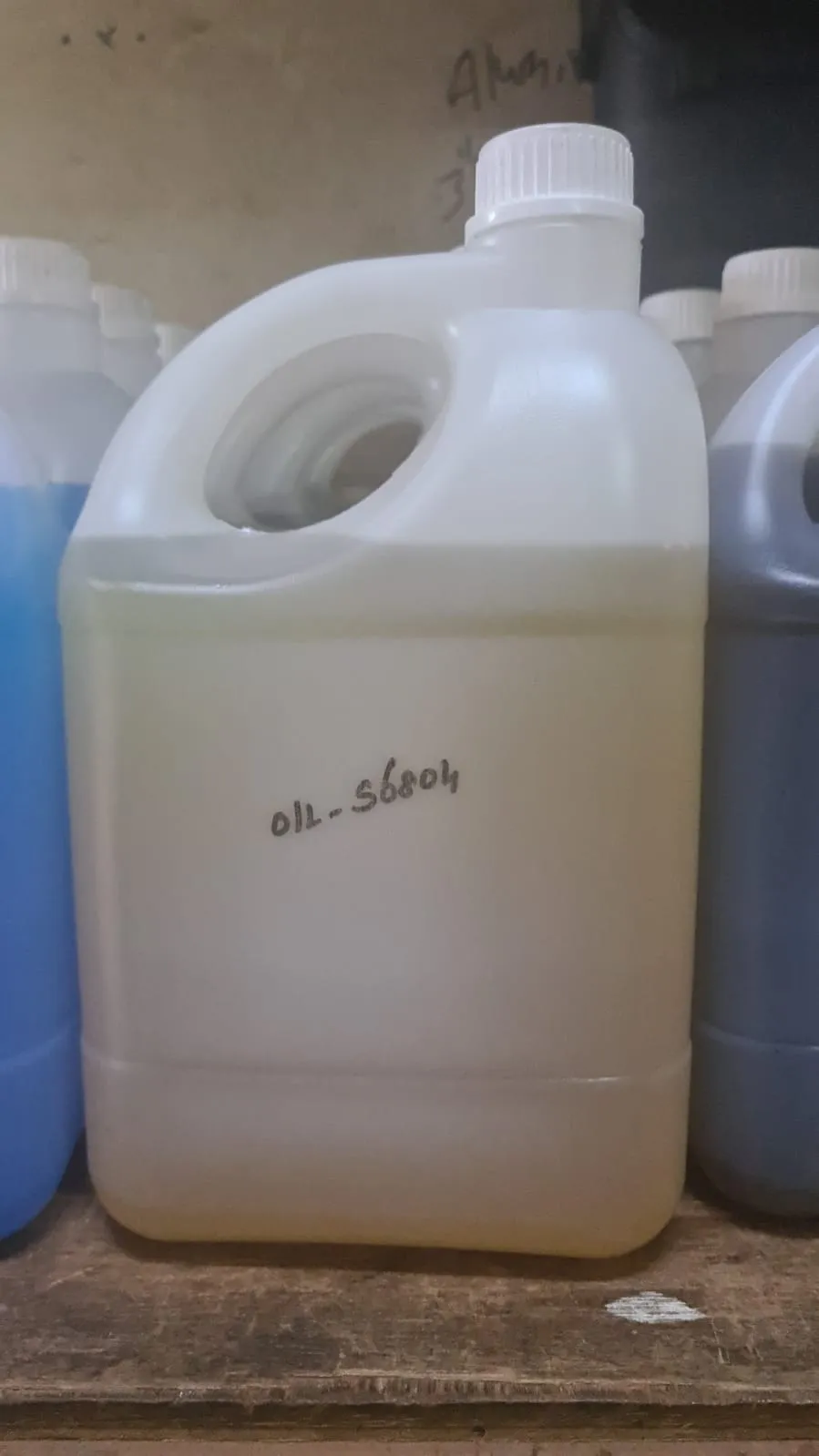 Sino Air Compressor Oil Aw68 1 / 4 L | Model : OIL-S6801