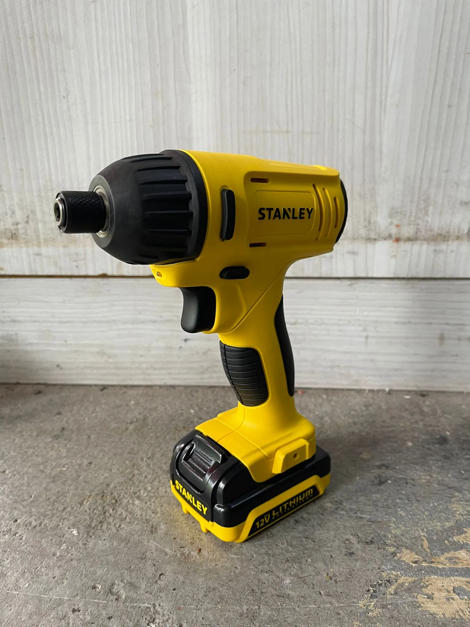 Stanley 12V Hammer Drill & Impact Drill Combo Kit  Come with 2 batteries . 1 Charger & 1 Flight Case | Model : SCHI121S2FK-B1