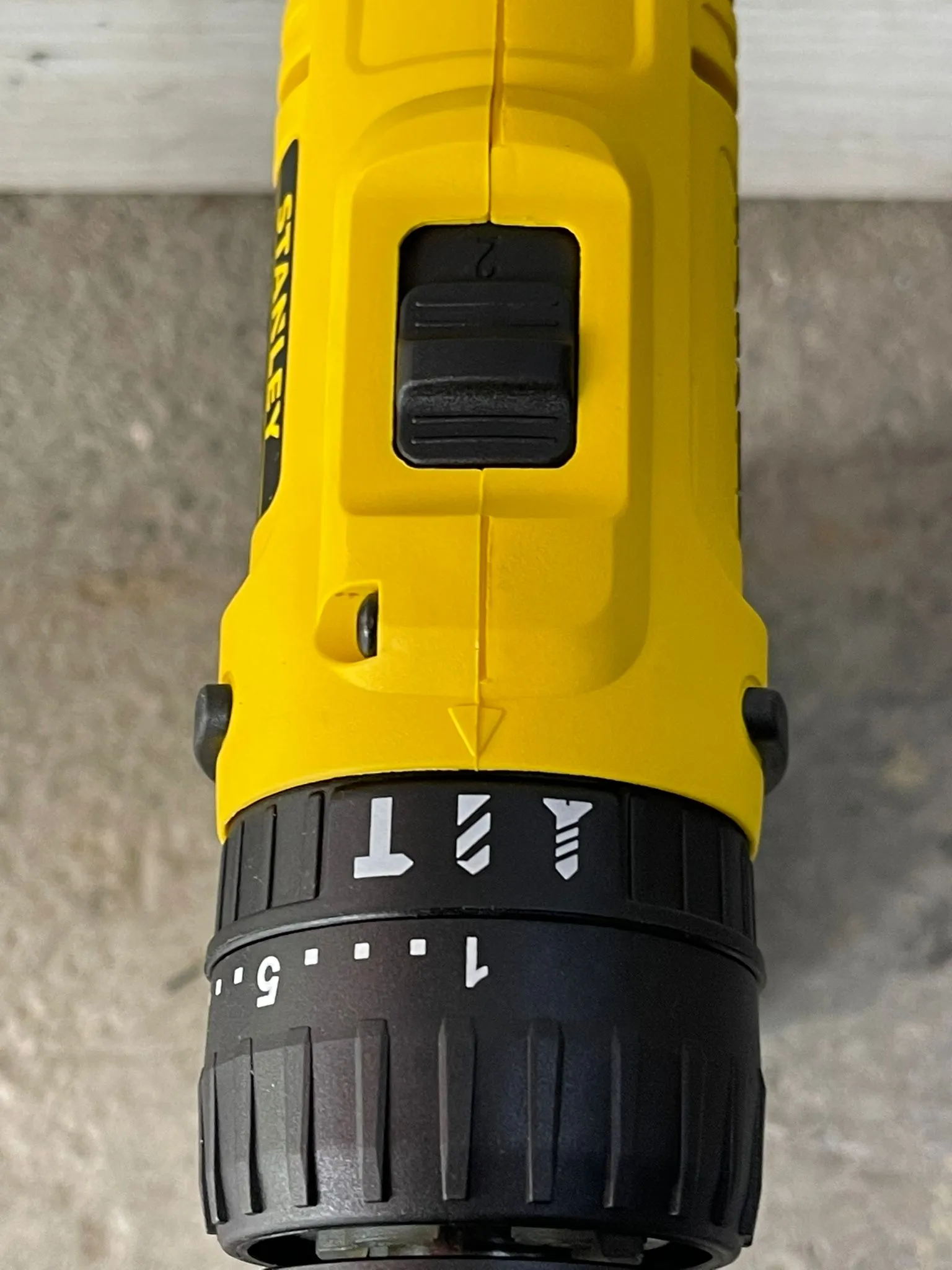 Stanley 12V Hammer Drill & Impact Drill Combo Kit  Come with 2 batteries . 1 Charger & 1 Flight Case | Model : SCHI121S2FK-B1