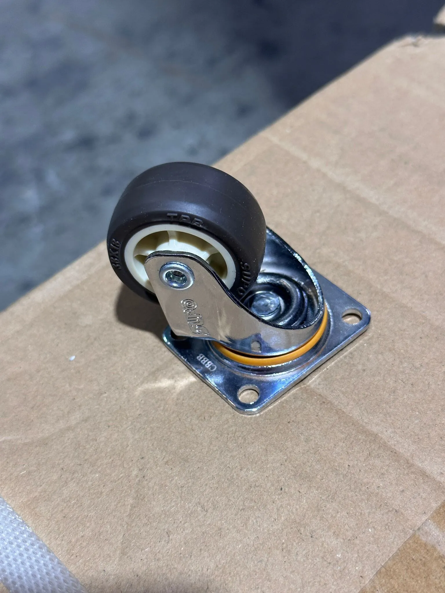 Supo Brown Wheel 1 - 8| Model : C- | Type : Swivel . Brake or Rigid