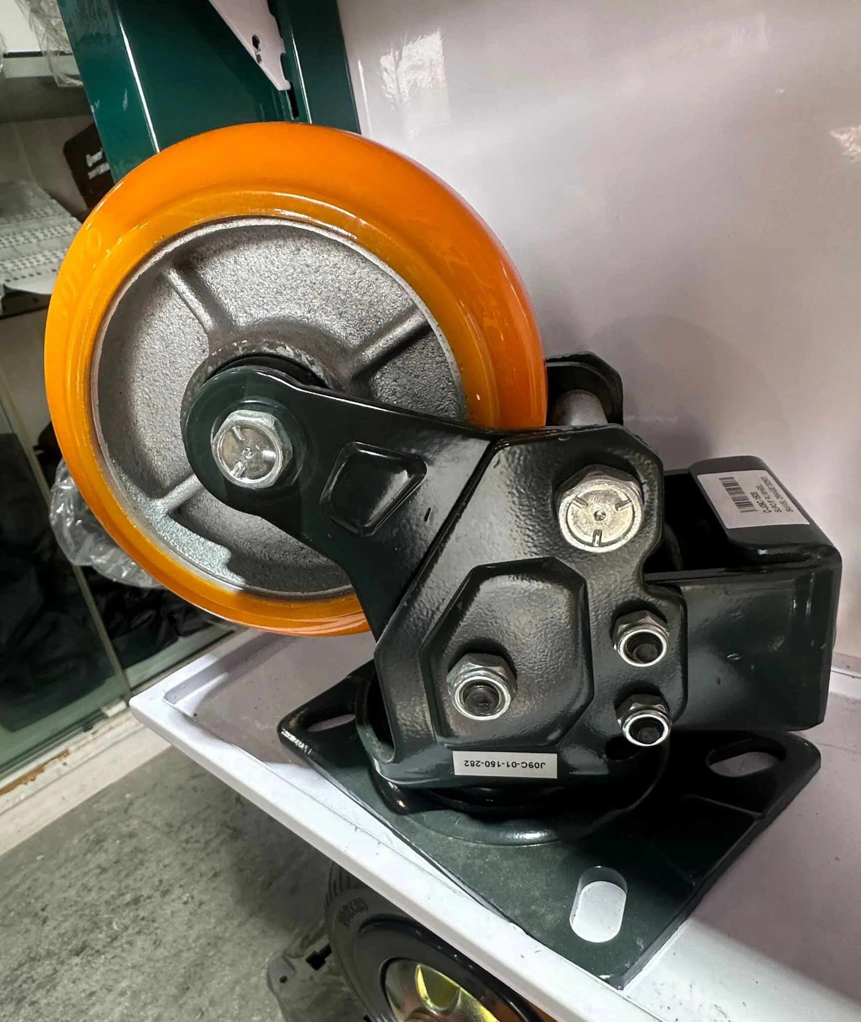 Supo Orange Wheel 2 - 8| Model : C- | Type : Swivel . Brake or Rigid