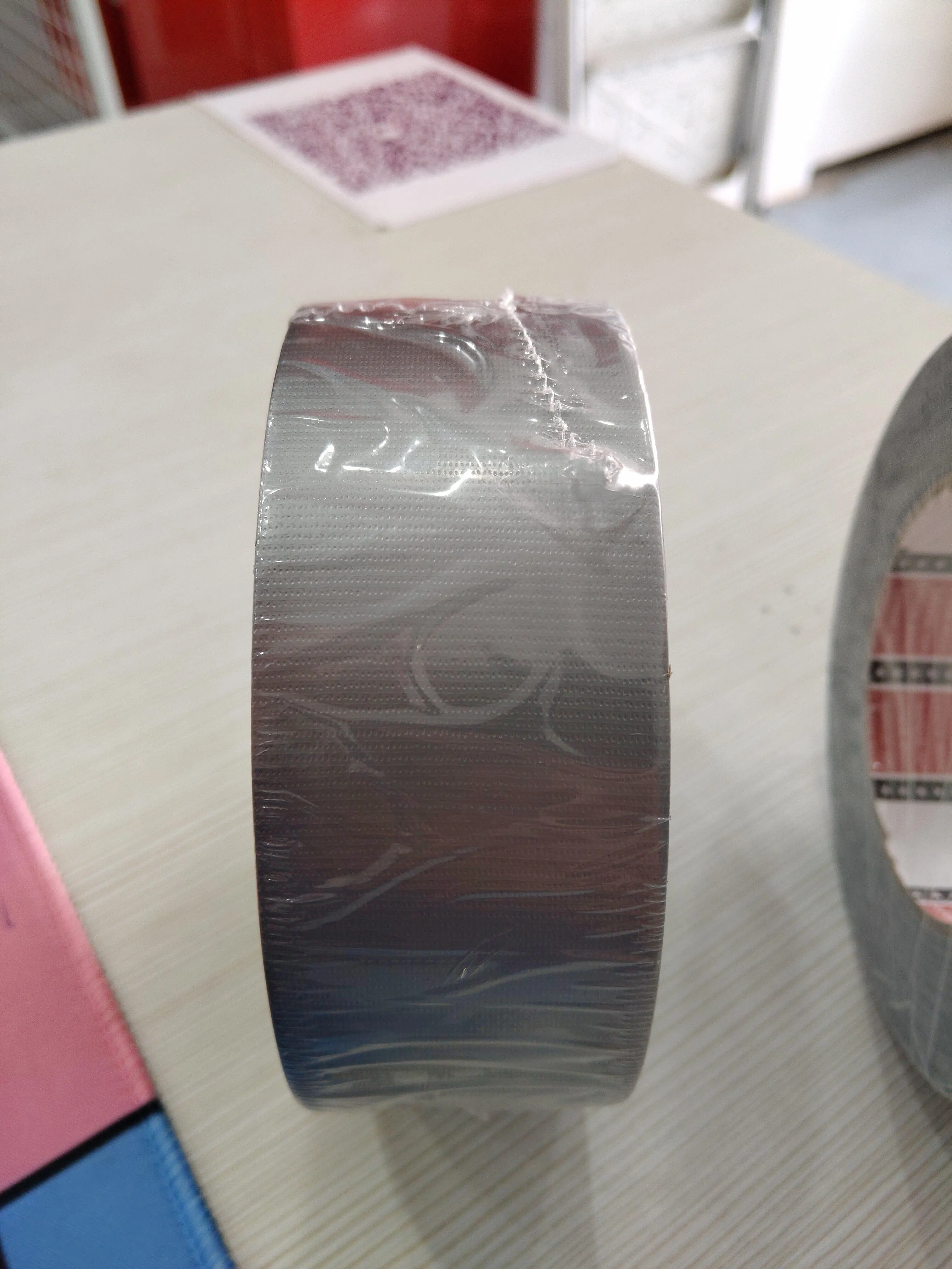 Supreme/Hato Duct Tape 48mmx40m - Black/silver (24roll/ctn) | Model: TAPE-DT2
