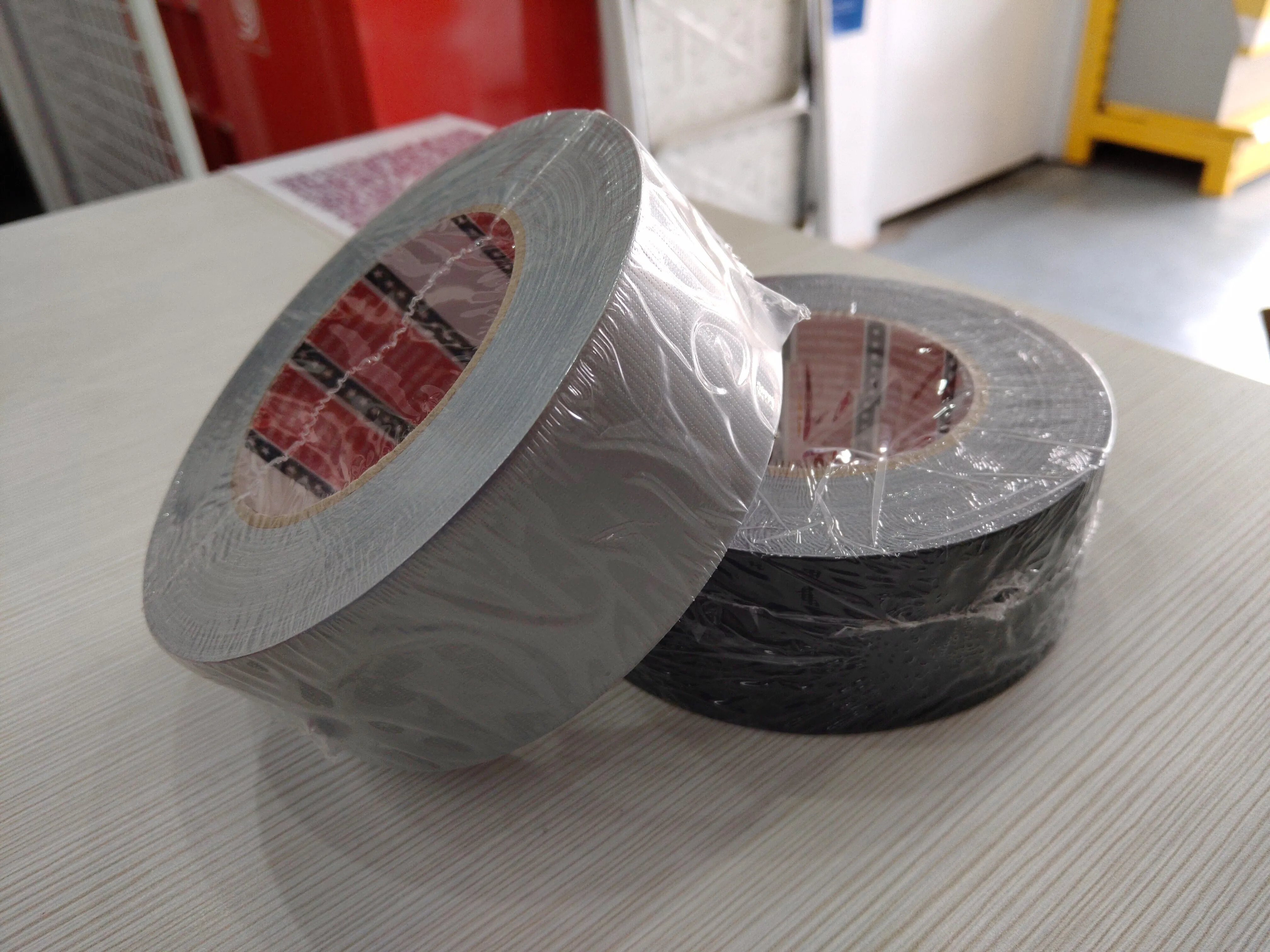Supreme/Hato Duct Tape 48mmx40m - Black/silver (24roll/ctn) | Model: TAPE-DT2