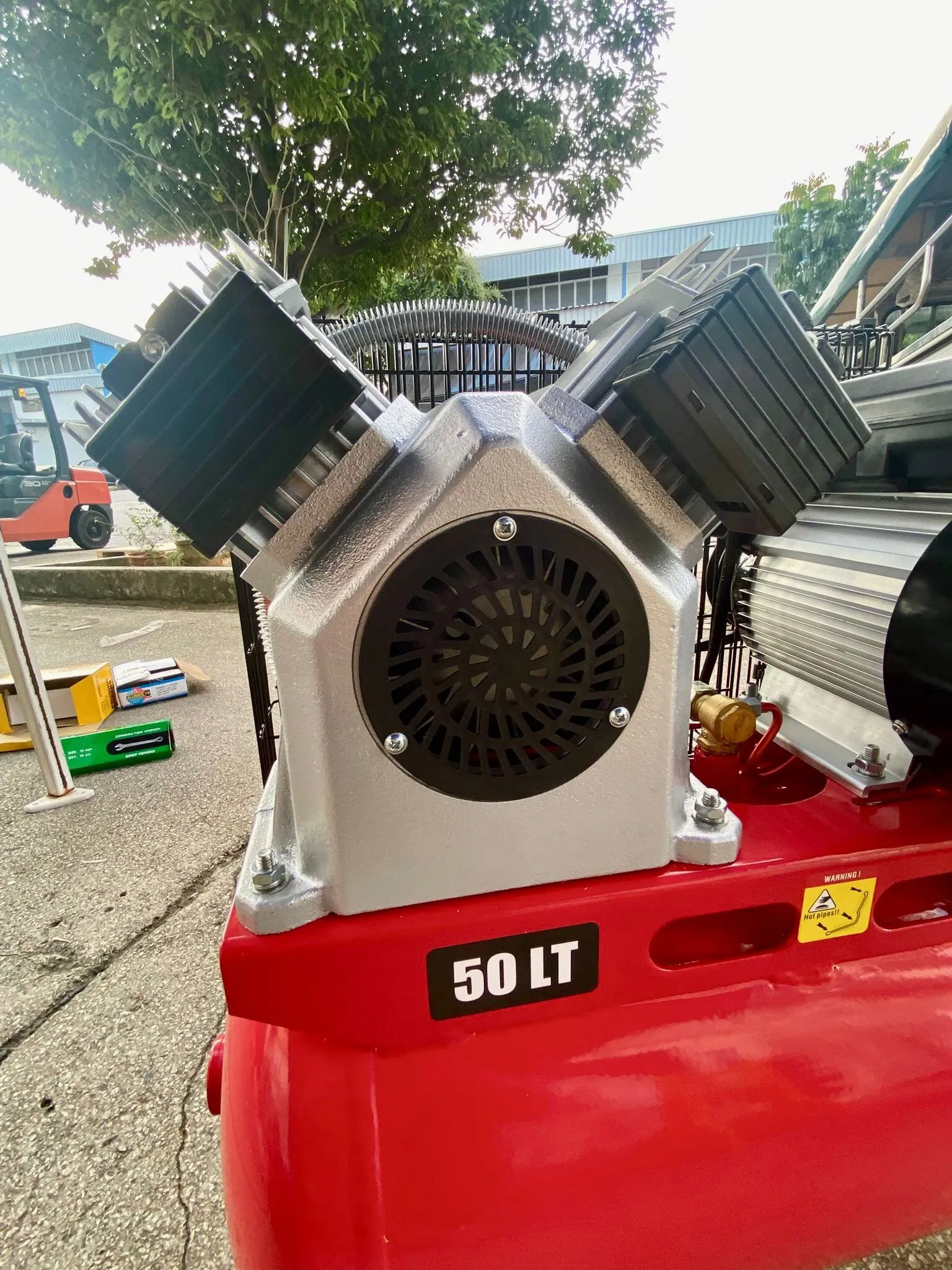 Tiger 3hp 50l Oil Free Belt Air Compressor( FOR EXPORT ONLY)  | Model : BVL70-50