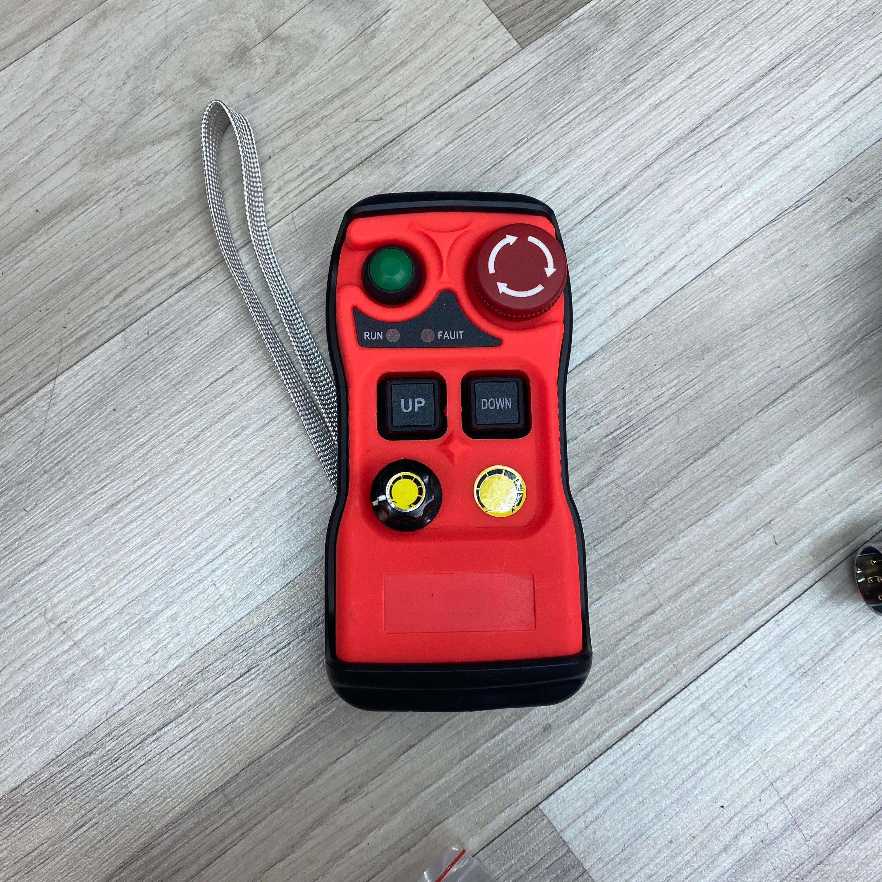 Wireless Remote Control Assy For Winch BL490 | Model: *BL490-WRC
