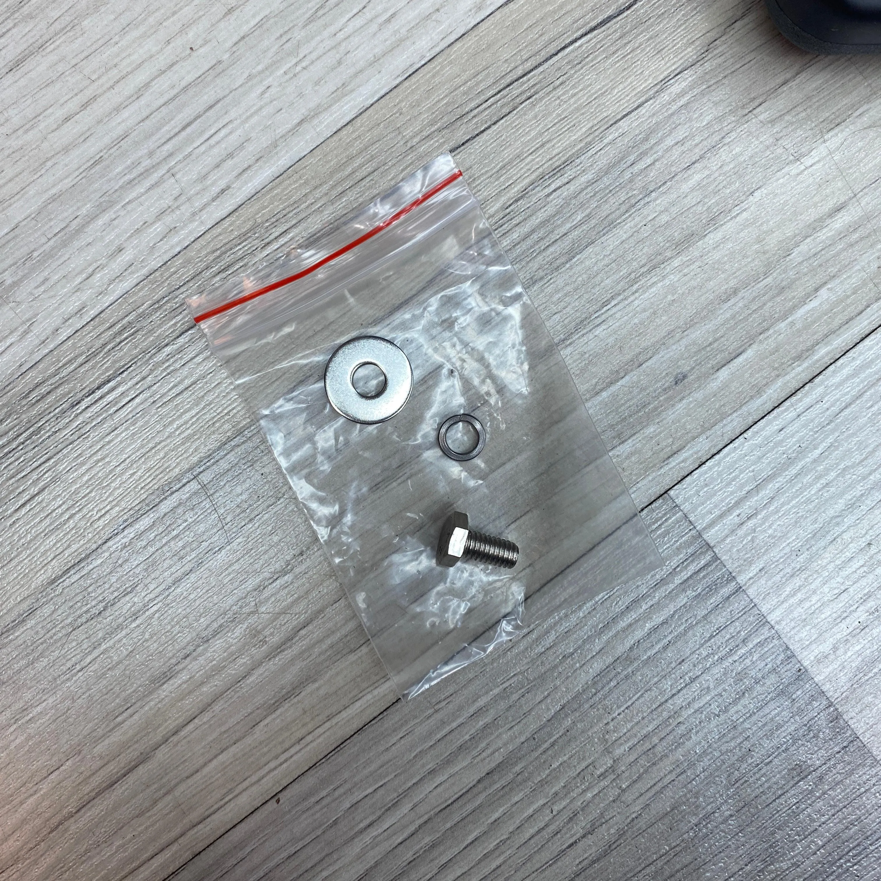 Wireless Remote Control Assy For Winch BL490 | Model: *BL490-WRC