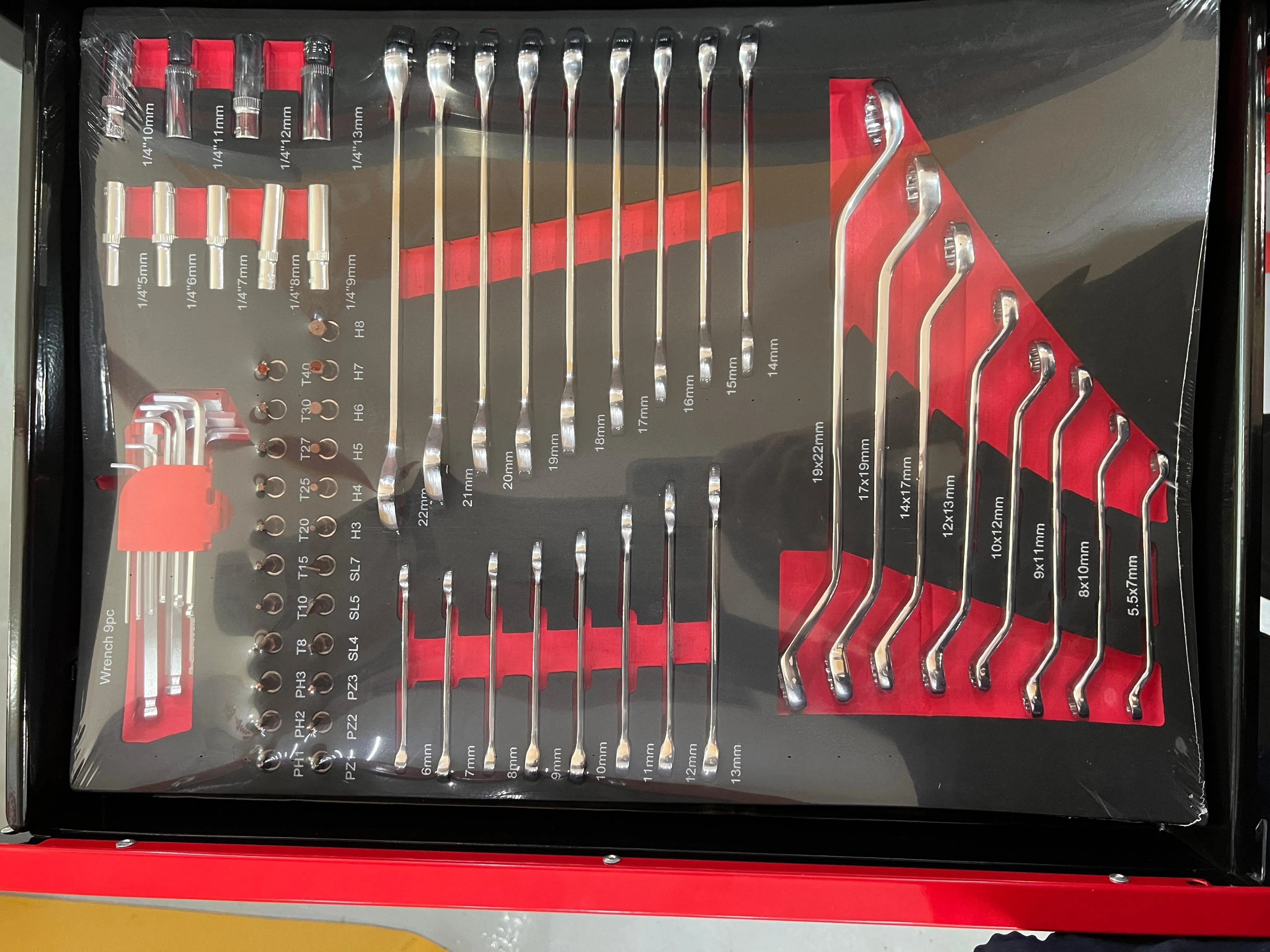 Workshop Tool Cabinet Come with 201 Pcs Tool Set | Model: TB-JS-RC24 201PCS