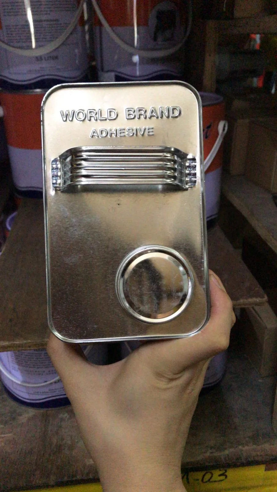World Brand 800 Adhesive 1Gal. 3.5L | Model : GLUE-W8001