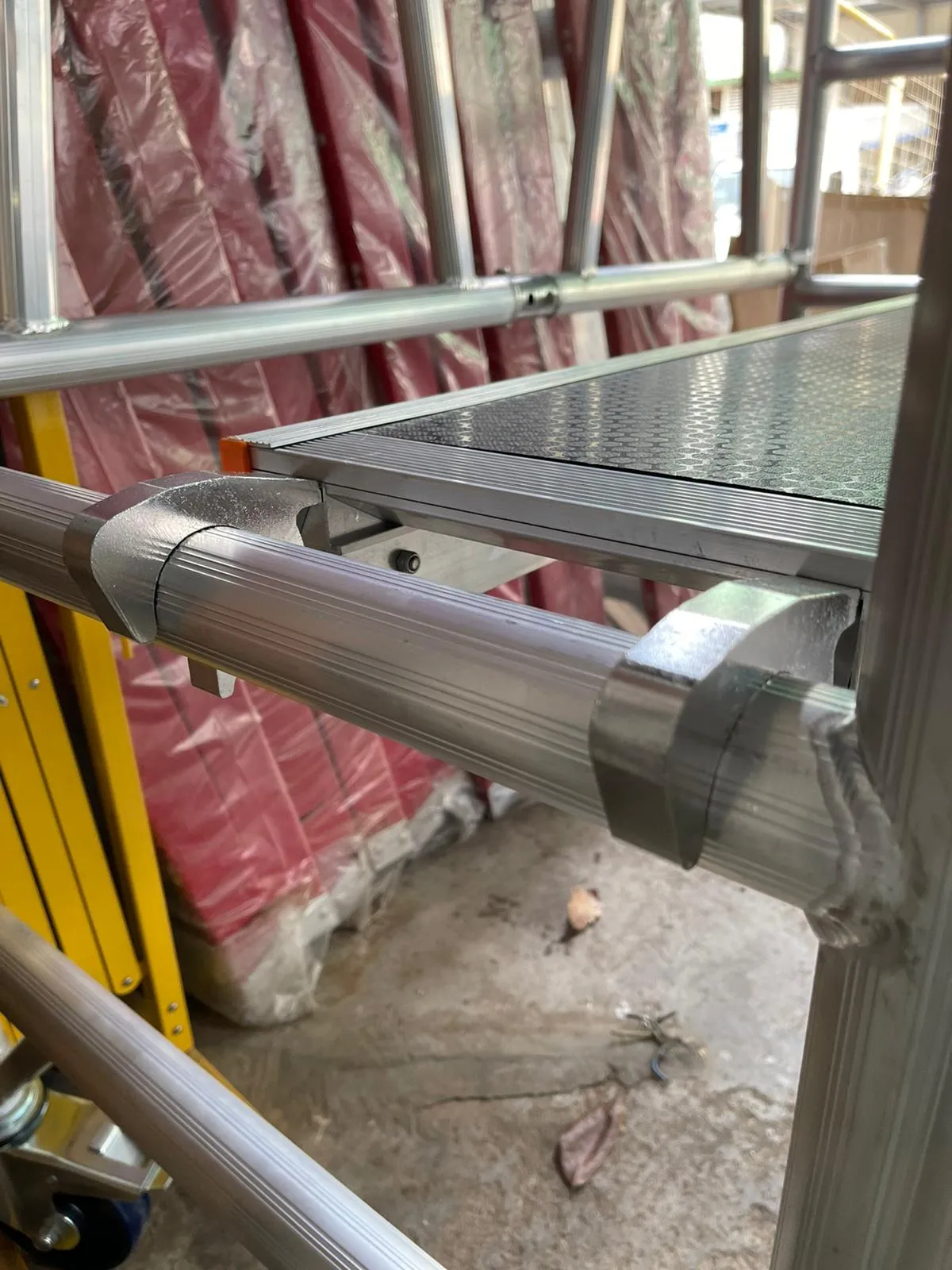 XG Aluminium Multi Purpose Foldable Mini Scaffolding Mobile Platform | Model : L-XG175A
