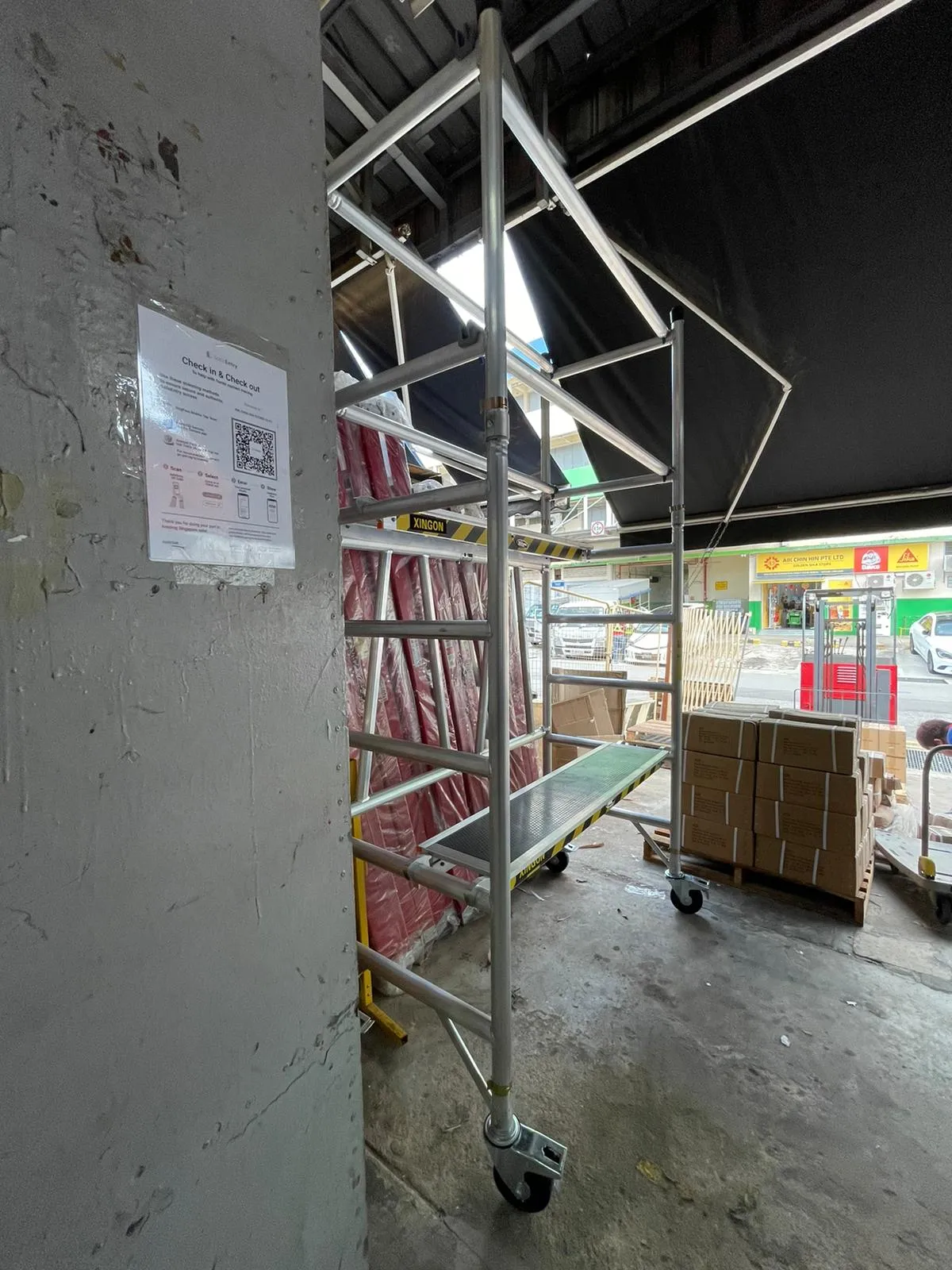 XG Aluminium Multi Purpose Foldable Mini Scaffolding Mobile Platform | Model : L-XG175A