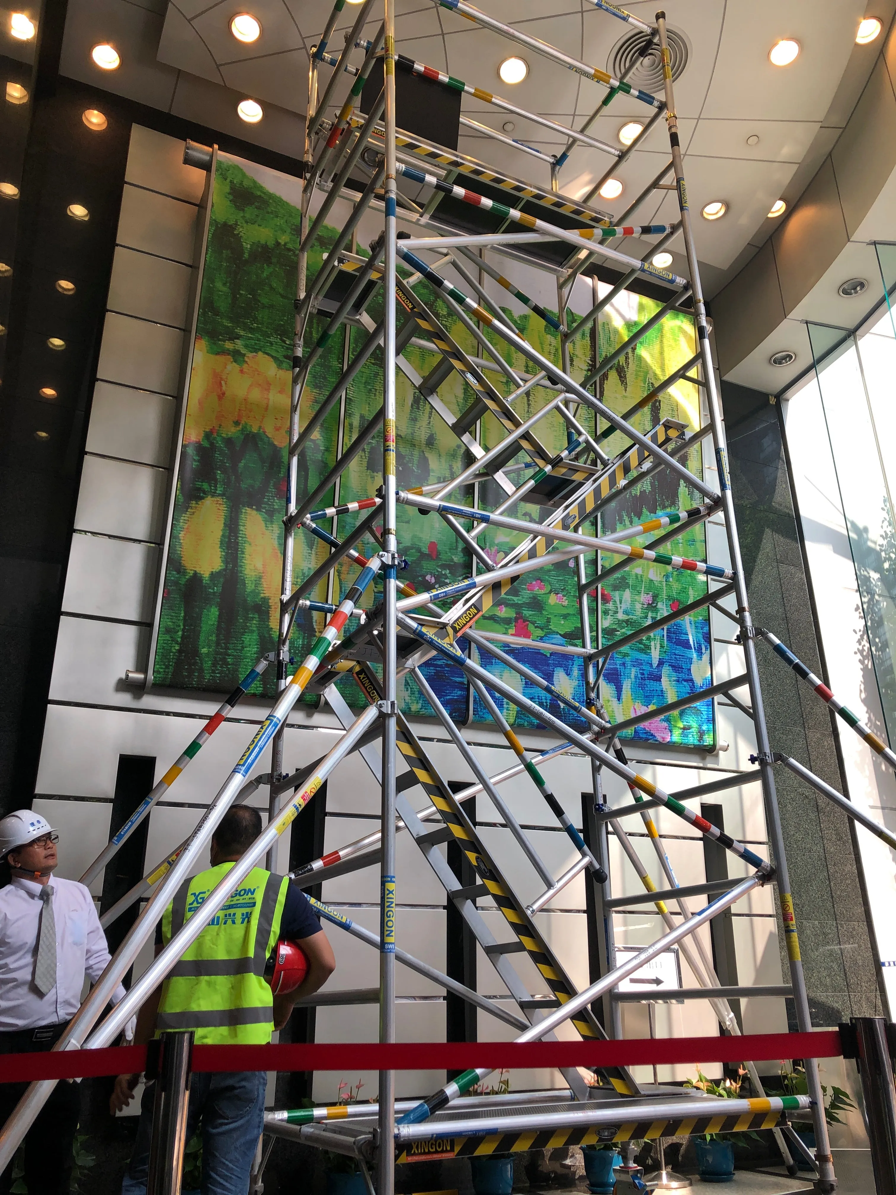 XG Aluminum 4.5m Stand Platform Height Scaffolding With 45 Degree Stairway Towers | Model : L-XG178SS-4.5M